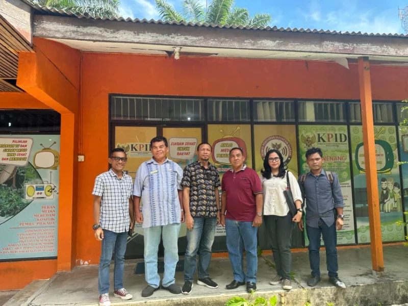Diskominfo Lingga kunjungi Kantor KPID Kepri untuk melakukan konsultasi prosedur seleksi Dewas RBTM | Foto: Wandy