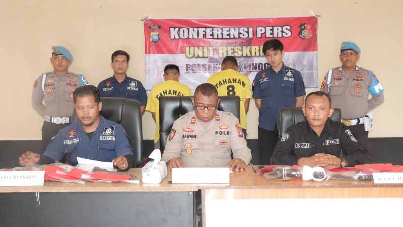 Polsek Daik Lingga saat menggelar konferensi pers, (Foto : Ist)