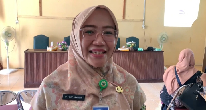 Kepala UPT Puskesmas Dabo Lama dr. Hesti Ningrum (Foto : Wandi)