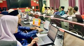 Pemko Tanjungpinang rapat rekonsiliasi untuk penyusunan Data Base e-BMD | Foto: Andri