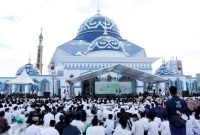 Peresmian Masjid Agung Raja Hamidah Kota Batam dipadati sekitar 3.000 santri dari berbagai daerah | Foto: Dian