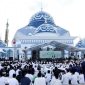 Peresmian Masjid Agung Raja Hamidah Kota Batam dipadati sekitar 3.000 santri dari berbagai daerah | Foto: Dian