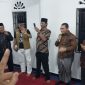 Pasangan Calon Bupati dan Wakil Bupati Karimun nomor urut 3, Bakti Lubis-Raja Bakhtiar mengunjungi Sekretariat PKKS Karimun | Foto: Nichita