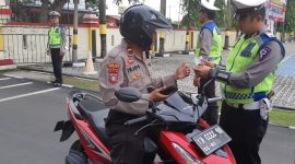 Satlantas Polres Karimun saat melakukan razia beberapa waktu lalu | Foto: Nichita