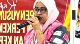 Anggota KPU Kabupaten Karimun, Bidang Divisi Sosialisasi Pendidikan Pemilih, Partisipasi Masyarakat dan SDM, Suhermita | Foto: Nichita