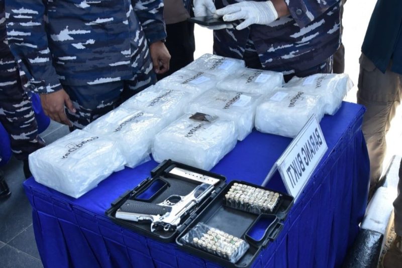 Ilustrasi barang bukti Narkoba seberat 10 Kilogram diduga dari Malaysia saat konferensi pers di Mako Lantamal IV, Batam | Foto: Humas Lantamal
