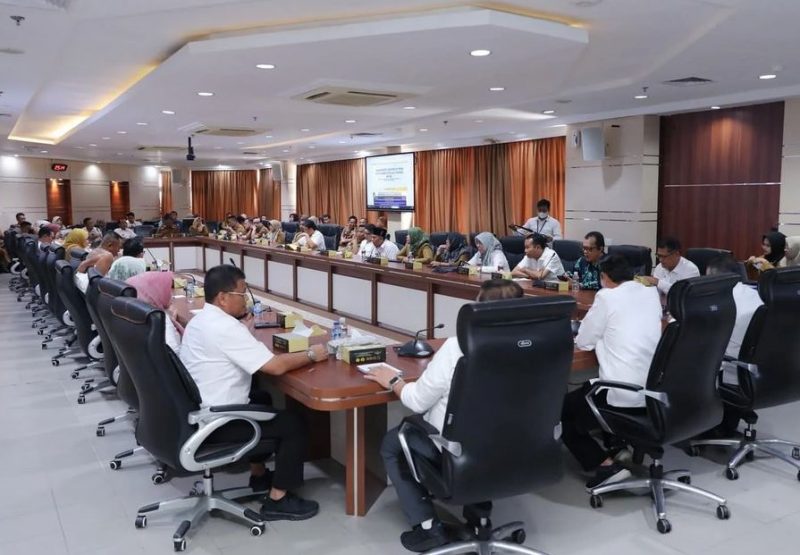 Pemko Batam gelar rapat koordinasi, bahas penanganan bencana banjir yang terjadi beberapa waktu lalu | Foto: Dian