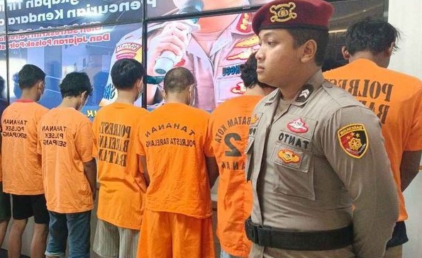 Polresta Barelang menggelar konferensi pers pengungkapan kasus pencurian sepeda motor sepanjang Bulan Oktober 2024 | Foto: Dian