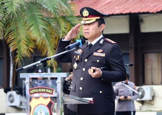 Kapolresta Barelang, Kombes Pol Heribertus Ompusunggu memimpin Upacara Peringatan Hari Kesaktian Pancasila 2024 | Foto: Dian