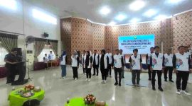 Pelantikan Pengurus Kota (Pengkot) PBSI Tanjungpinang periode 2024-2028 di Aula SMPN 4 Tanjungpinang pada, Sabtu (12/10/2024) | Foto: Andri