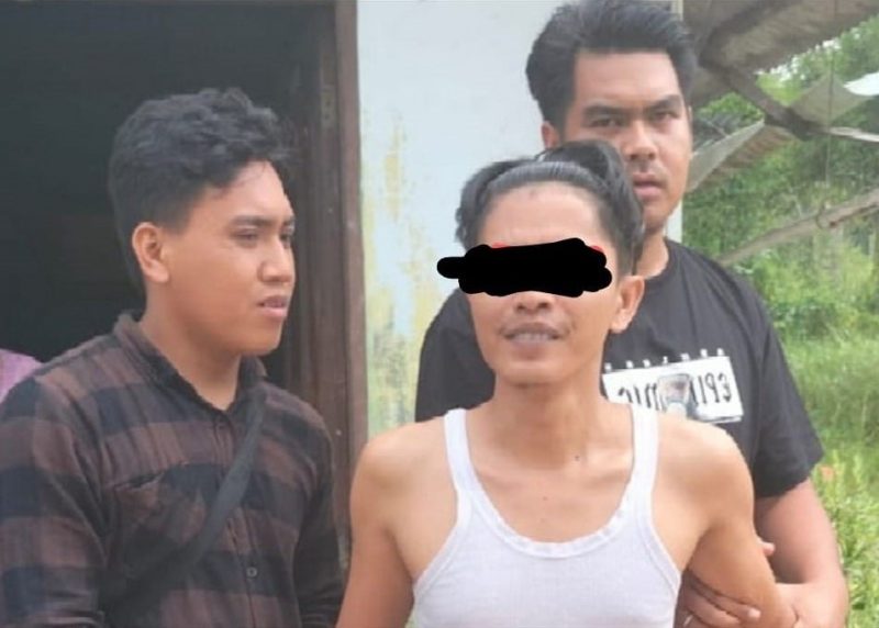 RK, Pelaku pembobol ATM warga yang hilang ditangkap Unit Reskrim Polsek Tebing | Foto: Nichita