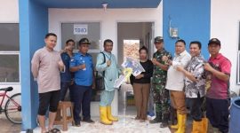 Empat Kepala Keluarga terdampak pengembangan Rempang Eco-City menempati rumah baru dari BP Batam | Foto: Humas BP Batam