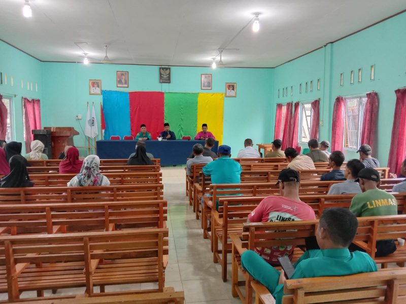 Kades Tanjung Harapan Gelar Rakor (Foto : Zonamu/Irwansyah)