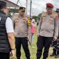 Pamatwil Polda Kepri Tinjau TPS di Dabo Singkep (Foto : Zonamu/Wandi)