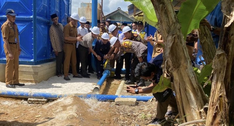 Pergantian Pipa Induk Di PDAM Tirta Lingga Rampung (Foto : Zonamu/Ghafar)