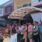 KPU Lingga saat mendistribusikan logistik Pilkada (Foto : Zonamu/Ardhi)