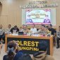 Konferensi Pers di Mapolresta Tanjungpinang (Foto : Zonamu/Aji)