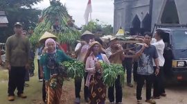 Warga Desa Kerandin peringati Hari Bhakti Transmigrasi ke-74 (Foto : Zonamu/Ardiansah)