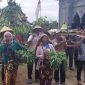 Warga Desa Kerandin peringati Hari Bhakti Transmigrasi ke-74 (Foto : Zonamu/Ardiansah)