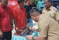 Bupati Lingga M. Nizar saat meresmikan klenteng Dai Xia Bio di Singkep Barat (Foto : Zonamu/Taupik)