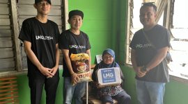 Lingga Media Grup Berikan Bantuan untuk Lansia di Hari Ibu (Foto : Zonamu/Wandi)