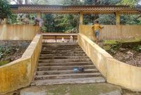 Jaga Warisan Sejarah, Kapolres Lingga Cat Makam Temenggung Jamaludin dan Datuk Kaya Montel (Foto : Zonamu/Ist)