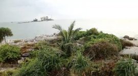 Potret Pulau Berhala Di Kecamatan Singkep Selatan (Foto : Zonamu/Paino)
