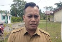 Bupati Lingga M. Nizar saat diwawancarai (Foto : Zonamu/Ist)