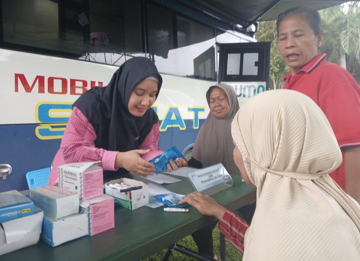 Masyarakat antusias kunjungi Mobil Sehat PT Timah | Foto: Zonamu/Humas PT Timah