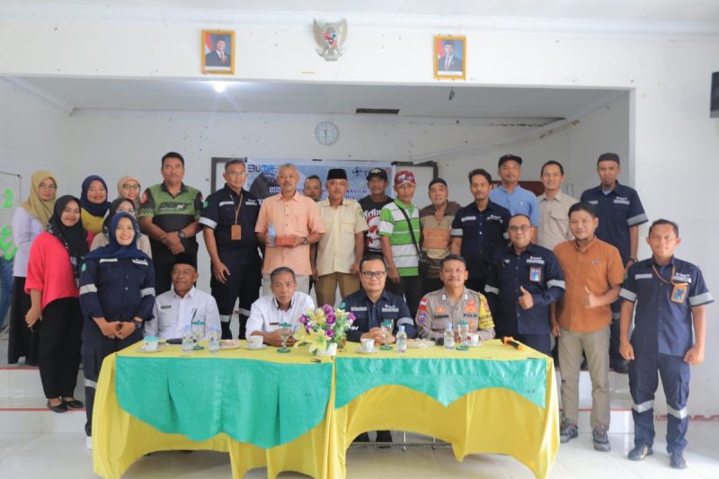 PT Timah akan memasang penahan abrasi sepanjang 100 meter di kawasan Desa Pongkar, Kecamatan Tebing, Kabupaten Karimun | Foto: Zonamu/Humas PT Timah
