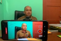 Kadisdukcapil Lingga Recky Sarman Timur (Foto : Zonamu/Wandi)