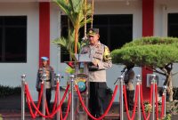 Wakapolres Lingga Pimpin Upacara, Perkuat Kesadaran dan Soliditas (Foto : Zonamu/Humas Polres Lingga)