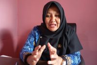 Kepala Bidang (Kabid) Koperasi dan UMKM Dinas Perindustrian dan Perdagangan (Disperindag) Kabupaten Lingga, Susi Yenti (Foto : Zonamu/Wandi)