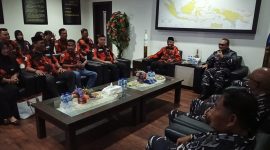 MPC PP Lingga saat silahturahmi ke Lanal Dabo Singkep | Foto : Zonamu/Wandi
