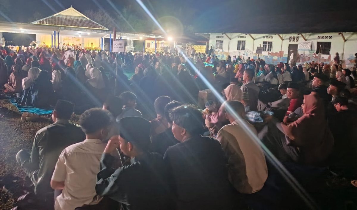 Ratusan Warga Dabo Singkep Hadiri Tabligh Akbar Di Setajam | Foto : Zonamu/Wandi