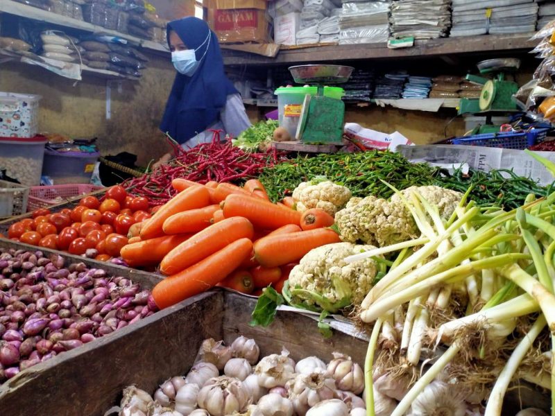 Potret Kondisi pasar tradisional dabo Singkep | Foto : Zonamu/Wandi