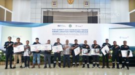 Dalam rangka Bulan K3 Nasional, PT Timah Tbk memberikan penghargaan bagi para karyawan dan mitra usaha yang berperan aktif | Foto: Zonamu/Humas PT Timah
