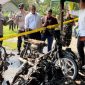 Polisi Lakukan Lidik Terhadap Empat Motor Terbakar di Teras Rumah (Foto : Zonamu/Wandi)