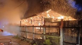 Rumah Lansia di Dabo Lama Hangus Terbakar (Foto : Zonamu/Harie)
