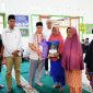 Bupati dan Wakil Bupati Lingga safari ramadahn di Desa teluk | foto : Zonamu/Diskominfo Lingga
