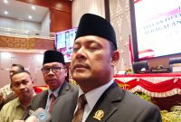 Ketua DPRD Kepri, Iman Sutiawan | foto : zonamu/Aji