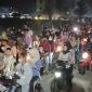 Ribuan pengendara rods dua ramaikan takbir keliling di dabo singkep | Foto : Zonamu/Wandi