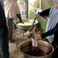 Bubur berkah ramadhan yang dibagikan kepada masyarakat | foto : Zonamu/Paino