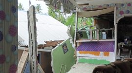 Rumah Warga di Desa Batu Berdaun Alami Longsor | Foto : Zonamu/Wandi