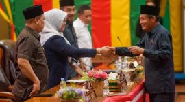 DPRD Lingga menggelar rapat Paripurna | Foto : Zonamu/Diskominfo Lingga
