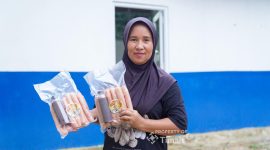 Pempek Udang Ak Leho makin terkenal setalah mendapatkan dukungan dari PT Timah | Foto: Zonamu/Humas PT Timah