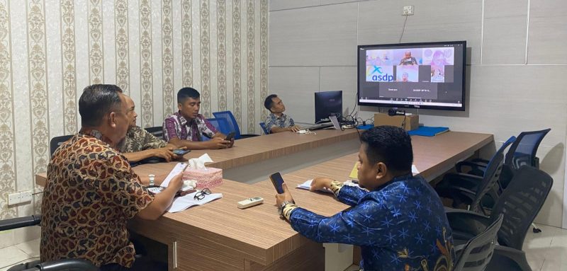 Kadishub Lingga saat zoom bersama pihak ASDP | Foto : Zonamu/Ist