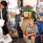 Disperindagkop Lingga saat sidak di toko sembako di Singkep Barat | Foto : Zonamu/Wandi