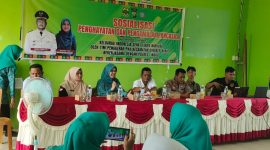 Kecamatan Singkep Barat saat melaksanakan sosialisasi kepada pelajar | Foto : Zonamu/Yuda