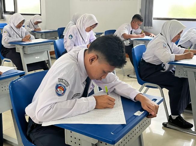 Ingin membahagiakan orang tua, Para Peserta Seleksi Pemali Boarding School PT Timah Berjuang untuk Lulus mendapatkan beasiswa | Foto: Zonamu/Humas PT Timah